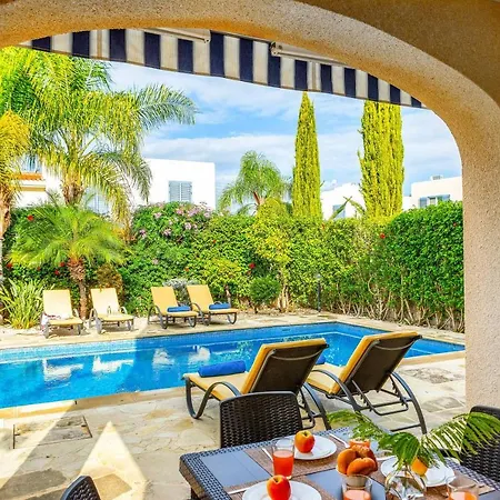 Lilly Rose Villa